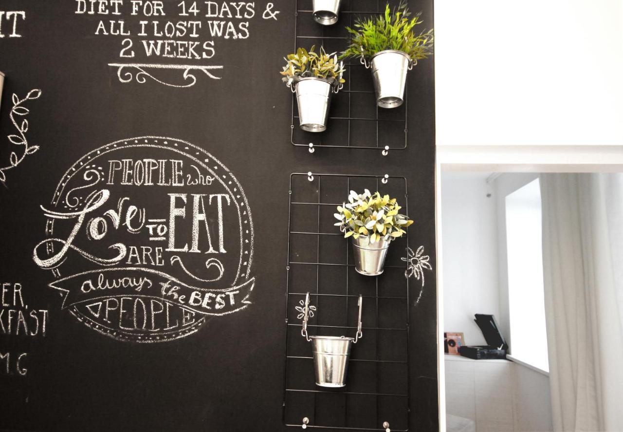 For The Bold, Chic And Open Minded Apartment Виена Екстериор снимка